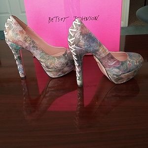 Betsey Johnson Floral Sita Heels